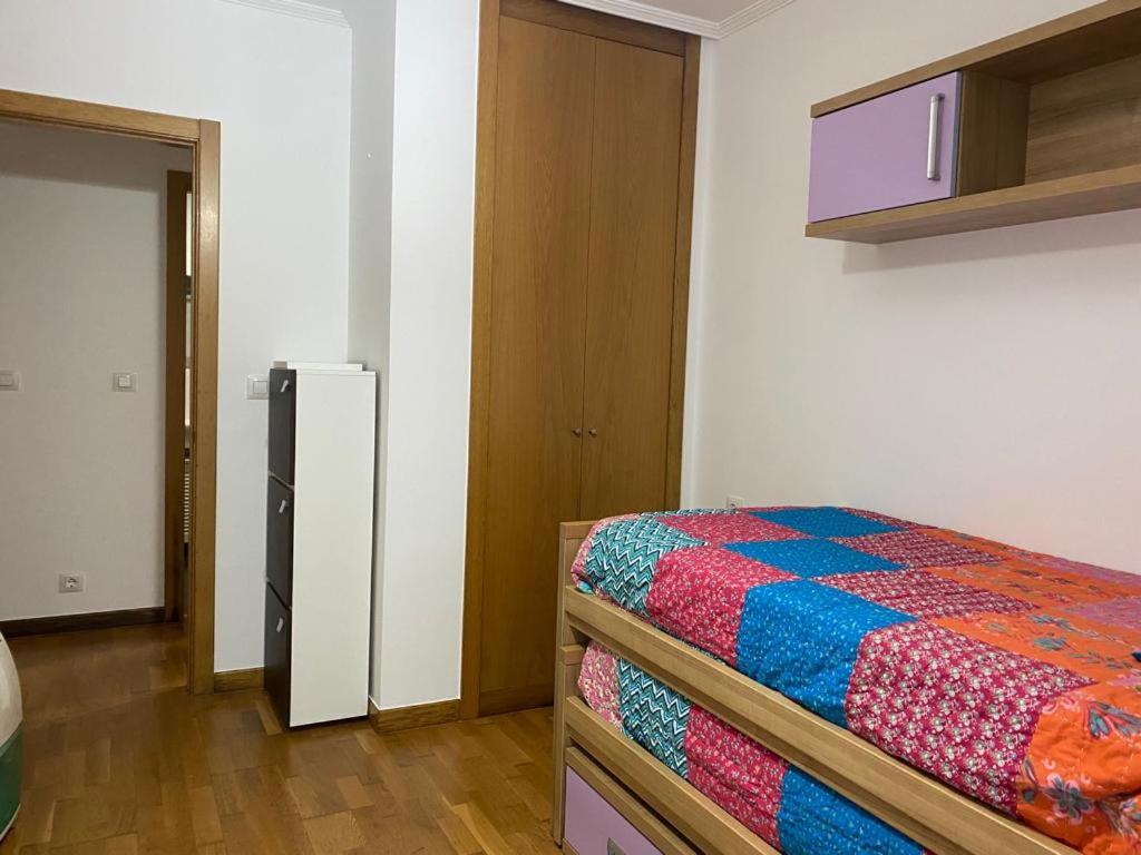 Piso Familiar Amplio Con Acceso Directo A La Playa Apartment Bueu Exterior photo